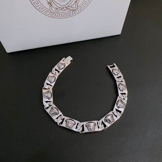 Versace bracelet 11lyh247